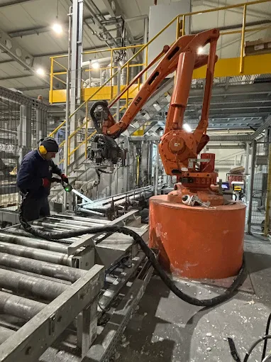 -8% na usługi czyszczenia suchym lodem – FROST-TECH Hubert Barwinek